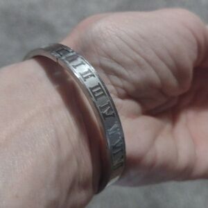 VINTAGE STAINLESS STEEL HIGH QUALITY ROMAN NUMERALS CUFF BANGLE 7" BRACELET